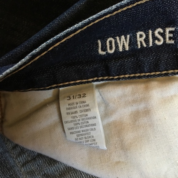 Like new American Eagle jeans. Size 31/32 - Picture 3 of 3