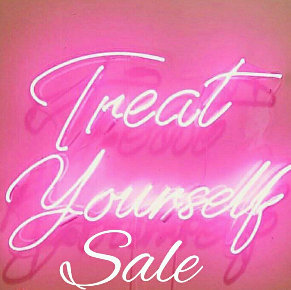 Treat Yourself Sale. 3🎁for $30