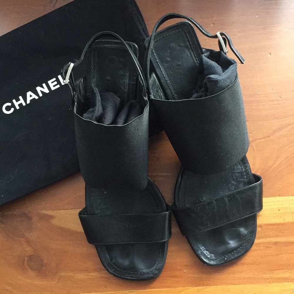 Vintage Chanel Sandals w/ kitten heel