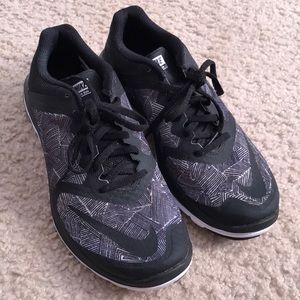 Nike FS Lite Run 3 Running Shoes