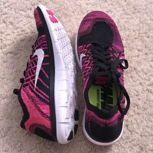 Nike Free 4.0 Flyknit running shoes