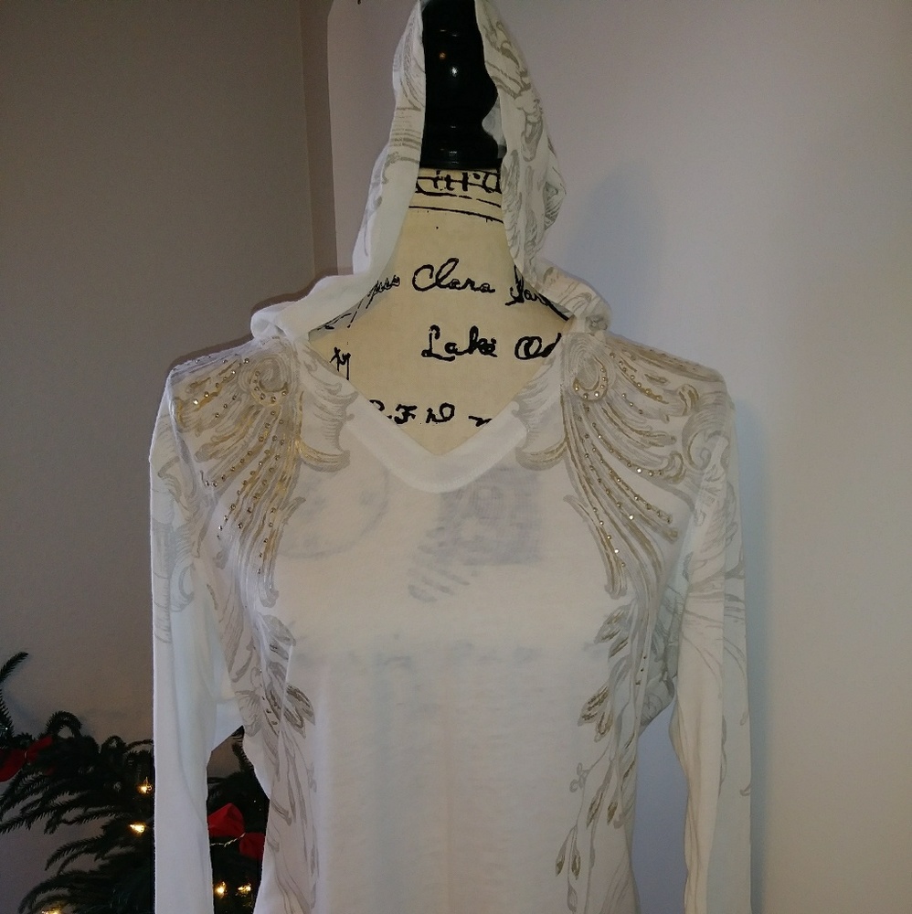 Seven shirt