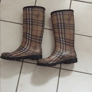 Burberry Rainboots
