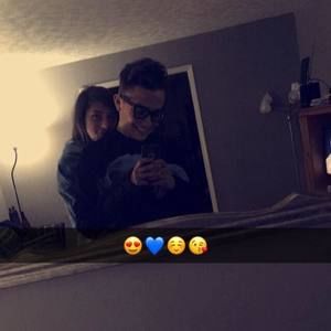 Meet your Posher, Levi