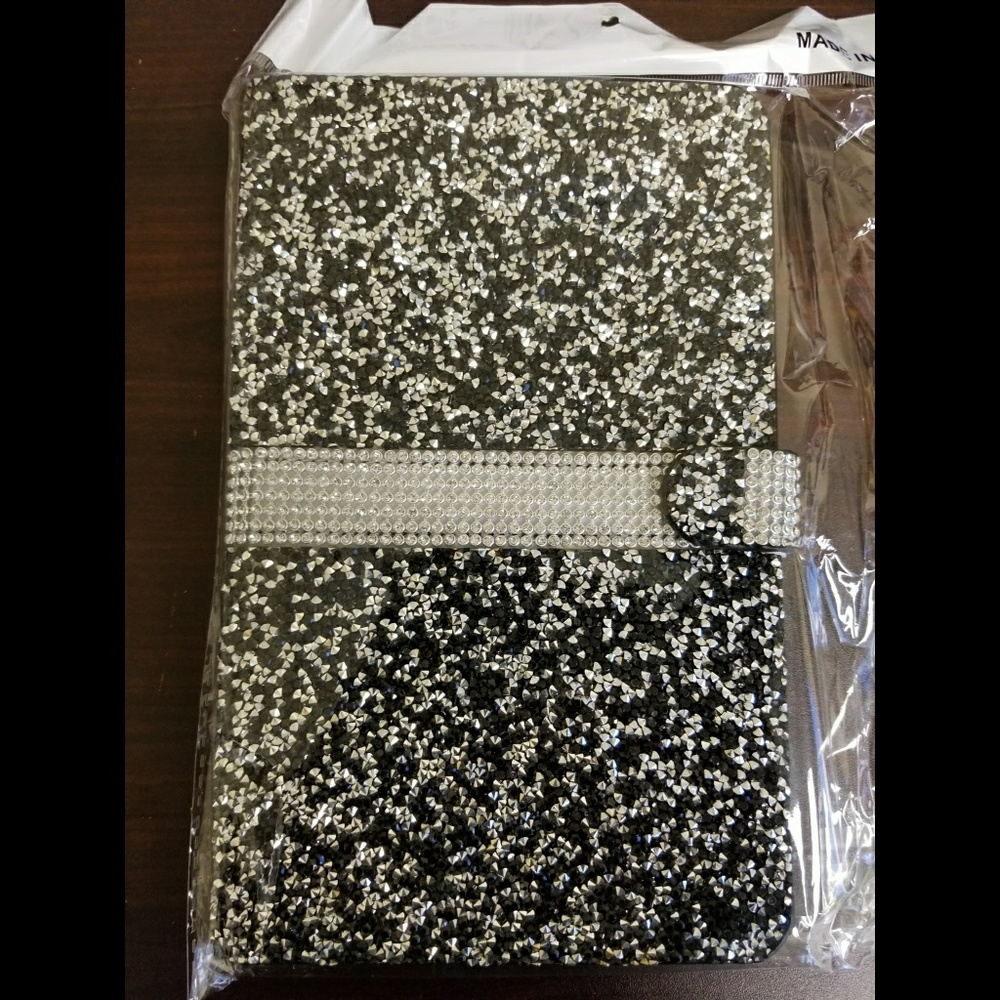 Diamond Rhinestone Wallet Case For 8" Tablets - Picture 4 of 4