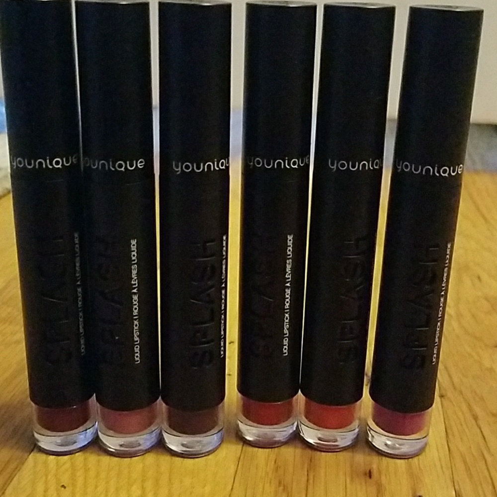 Younique Moodstruck Splash Liquid Lipstick