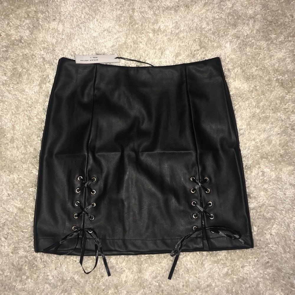 Black pleather skirt