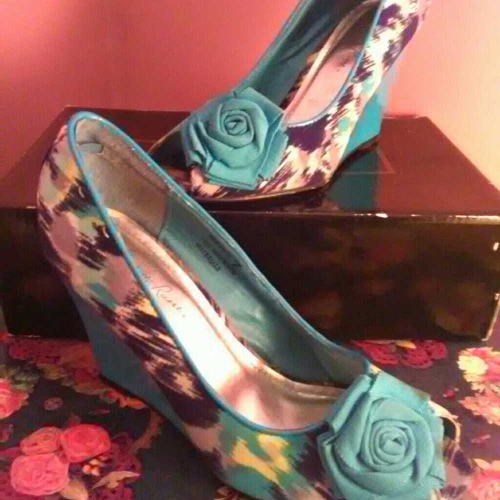 Shoe Close Out