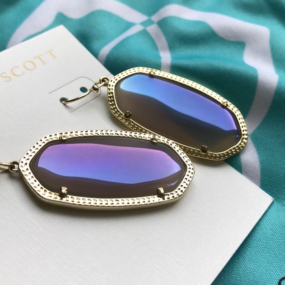 Kendra Scott Iridescent Agate Elle Earrings - Picture 7 of 7
