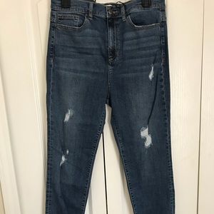 Fashion Nova “Enjoy Right Now Ankle Jeans”