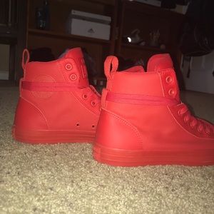 Red converse