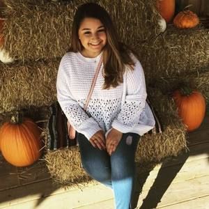 Meet your Posher, Emma