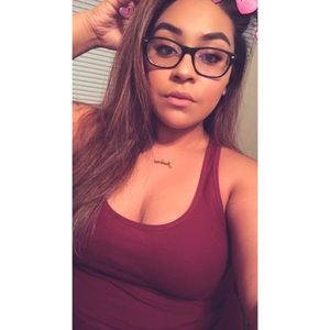 Meet your Posher, Janessa