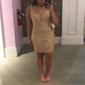 Size 6 mori lee homecoming dress