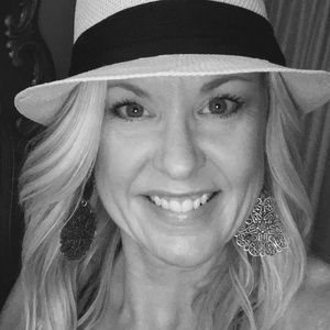 Meet your Posher, Christa