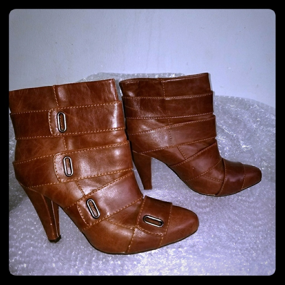 Chelsea Crew size 38 Marla boot
