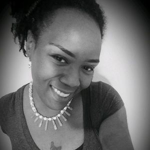 Meet your Posher, Telena