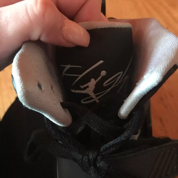 MENS JORDANS - Picture 3 of 4