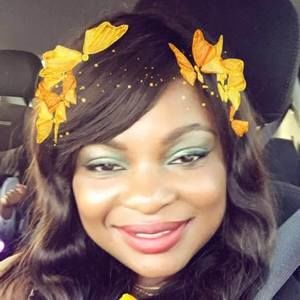 Meet your Posher, Kertonne