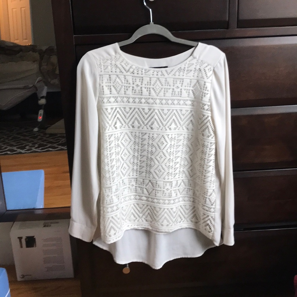 Cream/White Lacey banana republic blouse