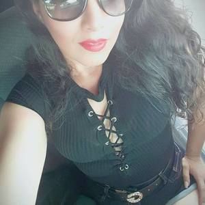 Meet your Posher, Edith