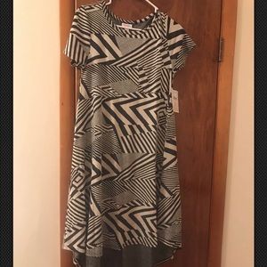 Lularoe Carly xsmall. NWT.