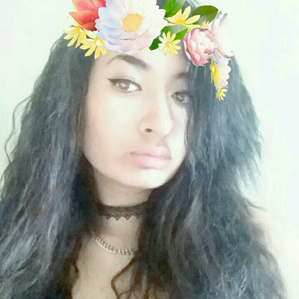 Meet your Posher, Pamela