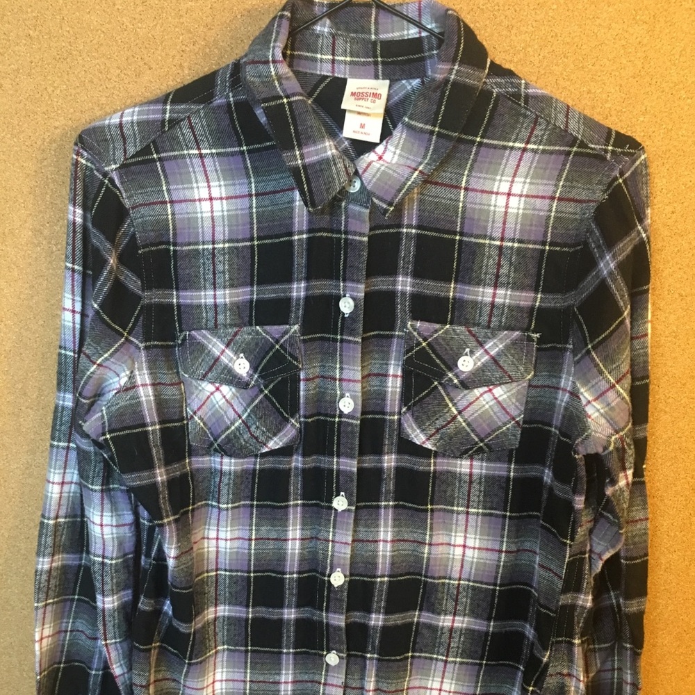 Long sleeve comfy plaid top