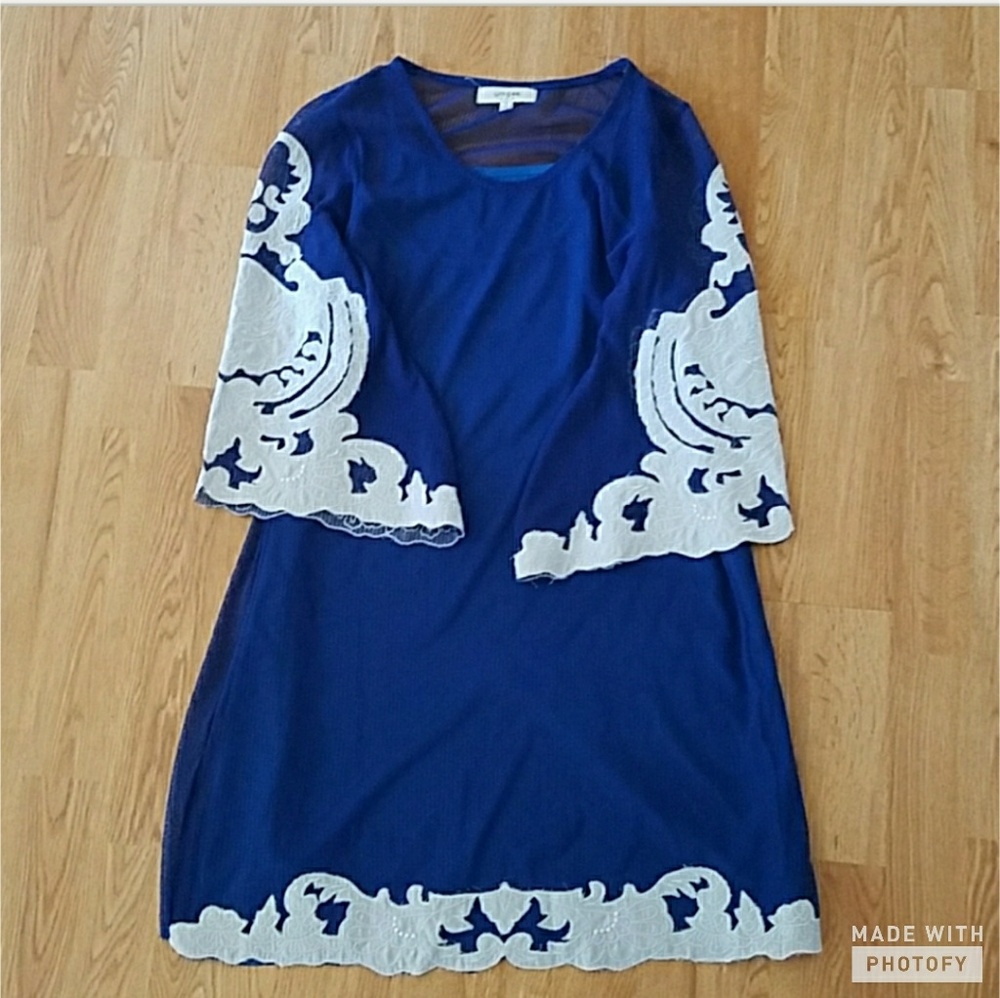 BEAUTIFUL BLUE DRESS