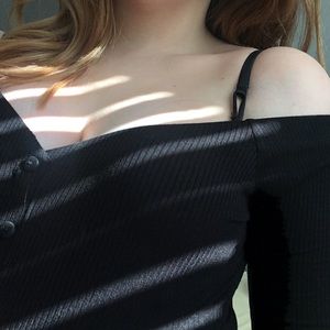 off the shoulder crop top