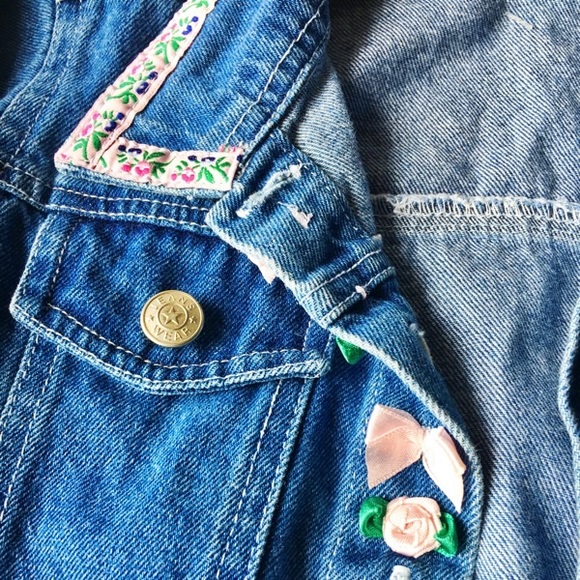 Girls 12-18 month denim embellished jacket - Picture 2 of 3