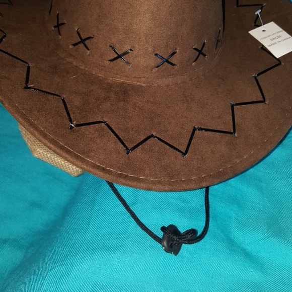 Sold - Picture 3 of 3