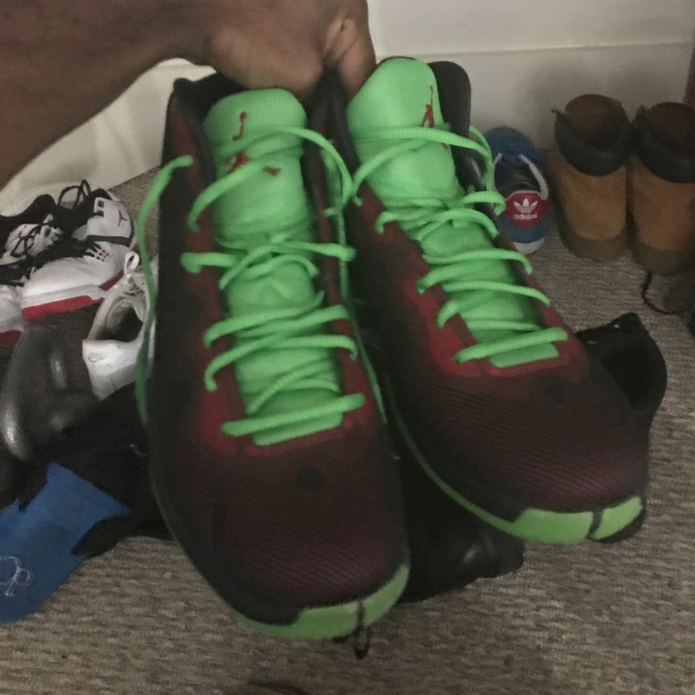 Air Jordan marvin martian