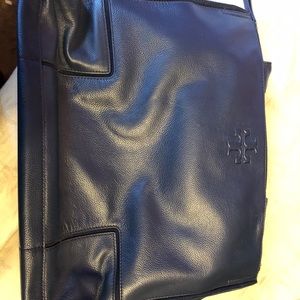 Navy blue bag