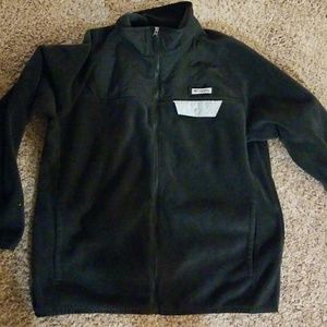 Columbia PFG fleece