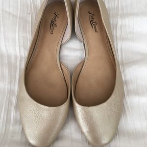 New Lucky Brand Flats. Never worn