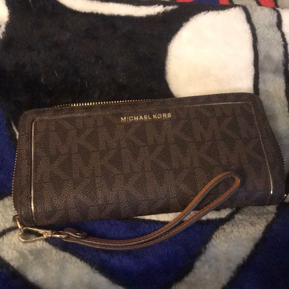 Tan MK wallet w/ wrist strap