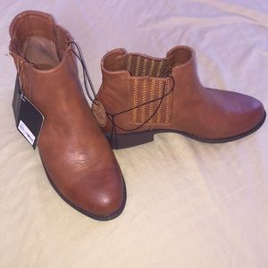 Forever 22 Booties *NWT*