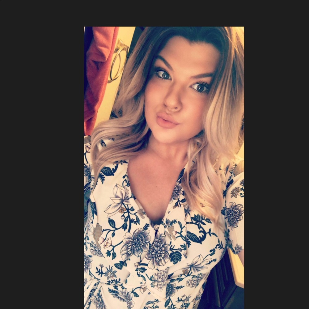 Meet your Posher, Emily