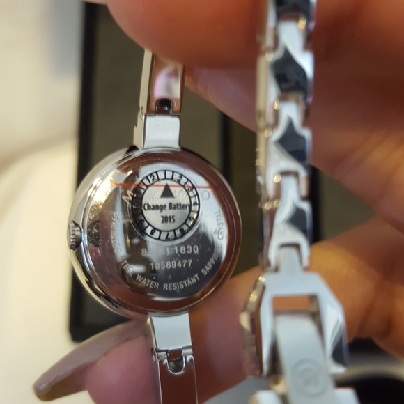 Movado watch - Picture 3 of 8