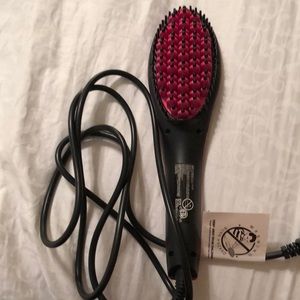 Simply Straight iron brush!