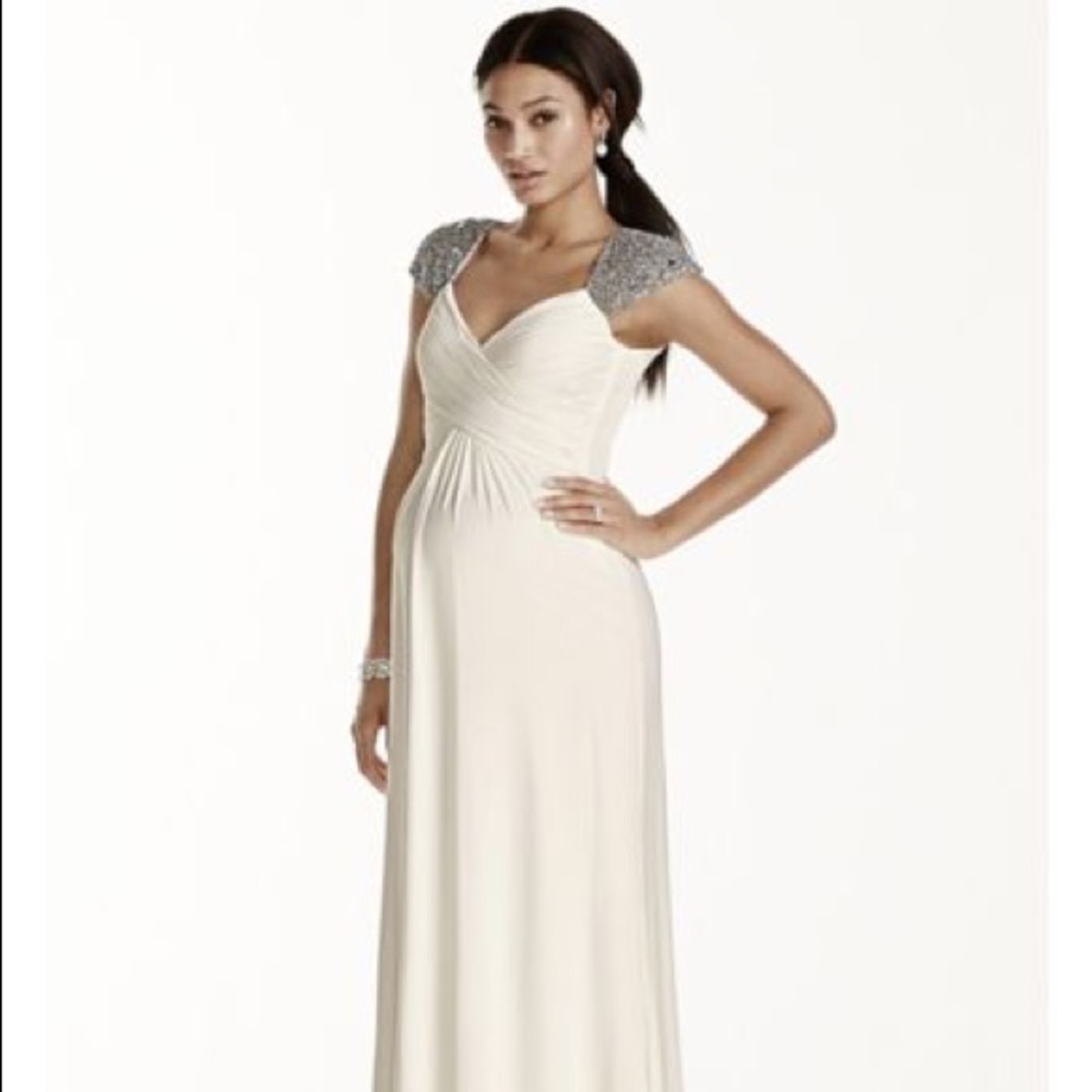 David’s Bridal maternity wedding dress