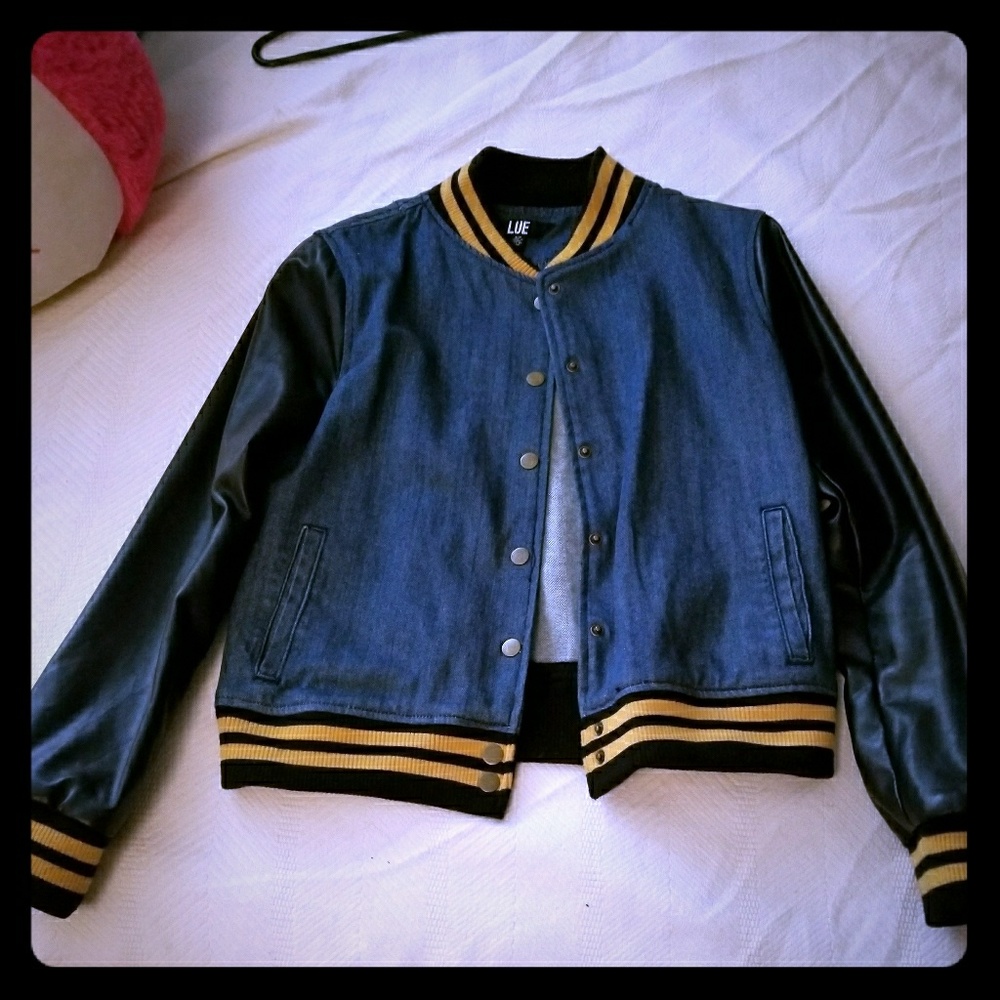 Brand new never worn blue jean jacket