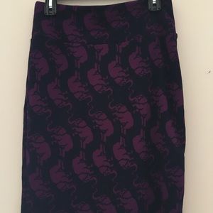 Like New LuLaRoe Cassie Purple Elephant Print
