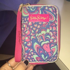 Lilly wristlet