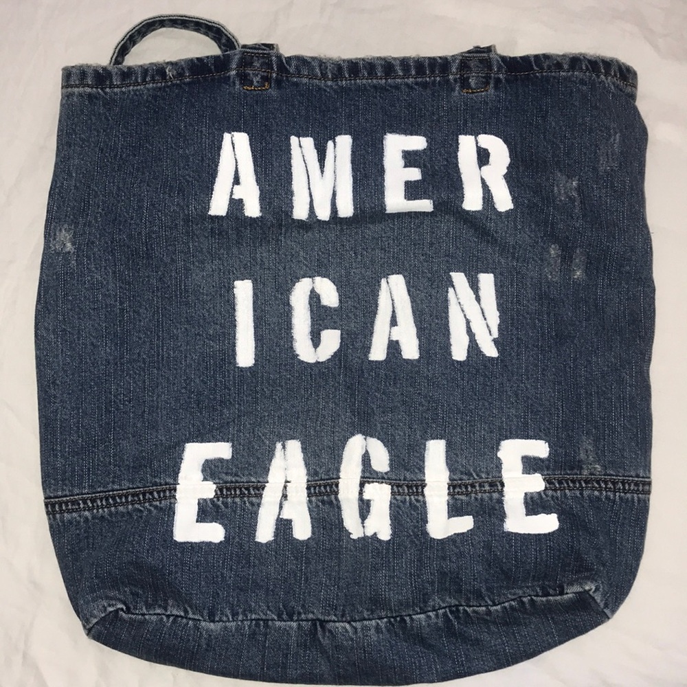 American Eagle over the shoulder tote