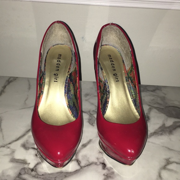 Madden Girl Red Pumps Reduced Shipping! - Picture 2 of 5