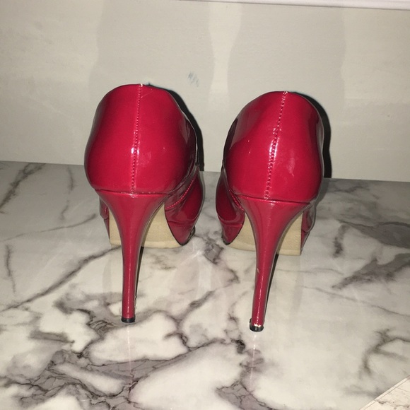 Madden Girl Red Pumps Reduced Shipping! - Picture 3 of 5