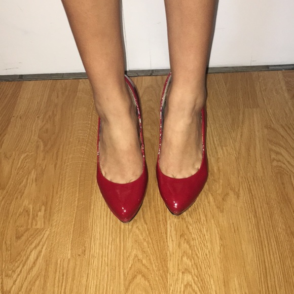 Madden Girl Red Pumps Reduced Shipping! - Picture 5 of 5