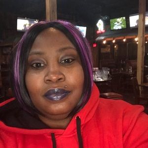 Meet your Posher, Lashunda